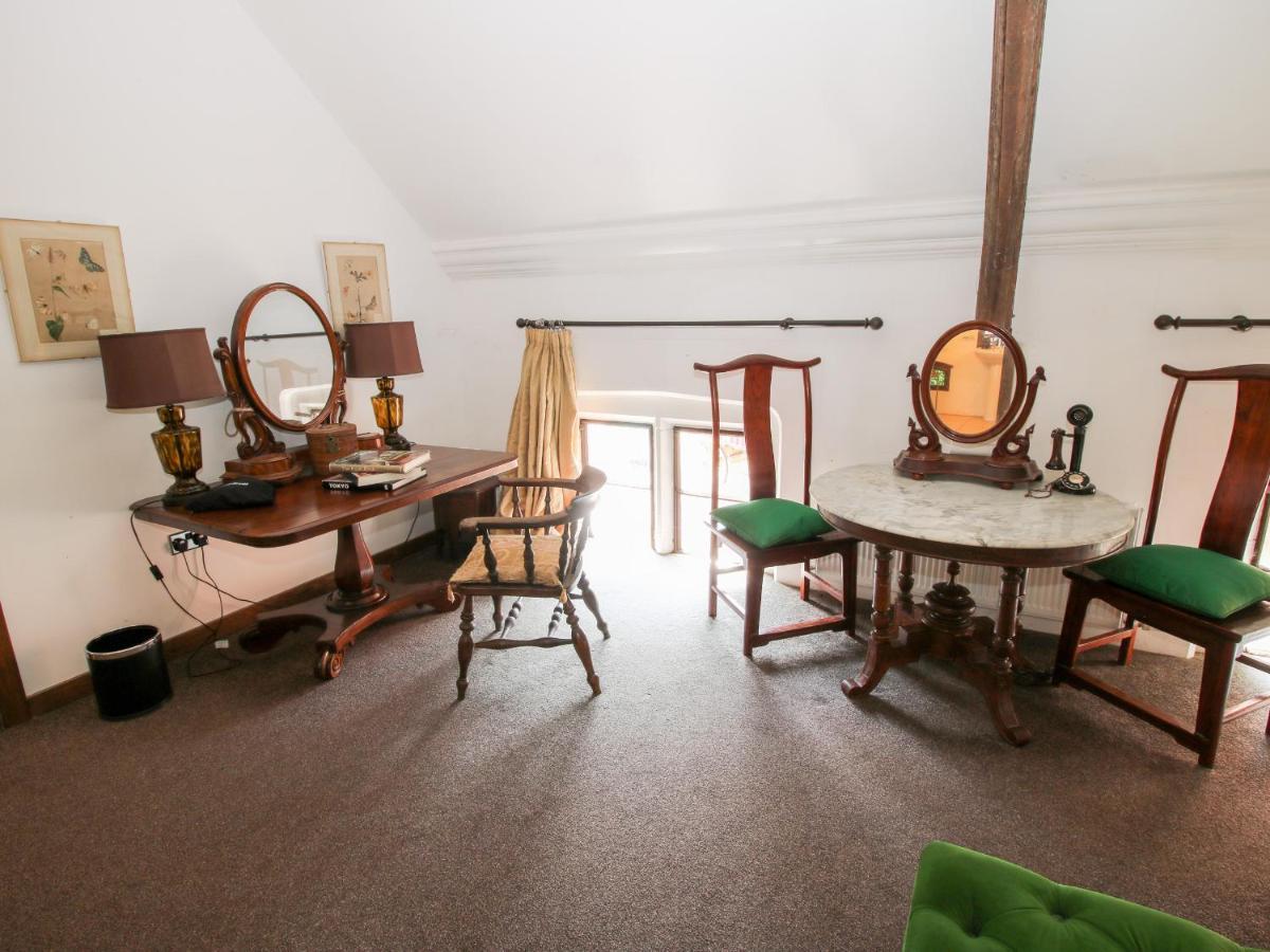 Chetwynd Lodge Stafford Zewnętrze zdjęcie