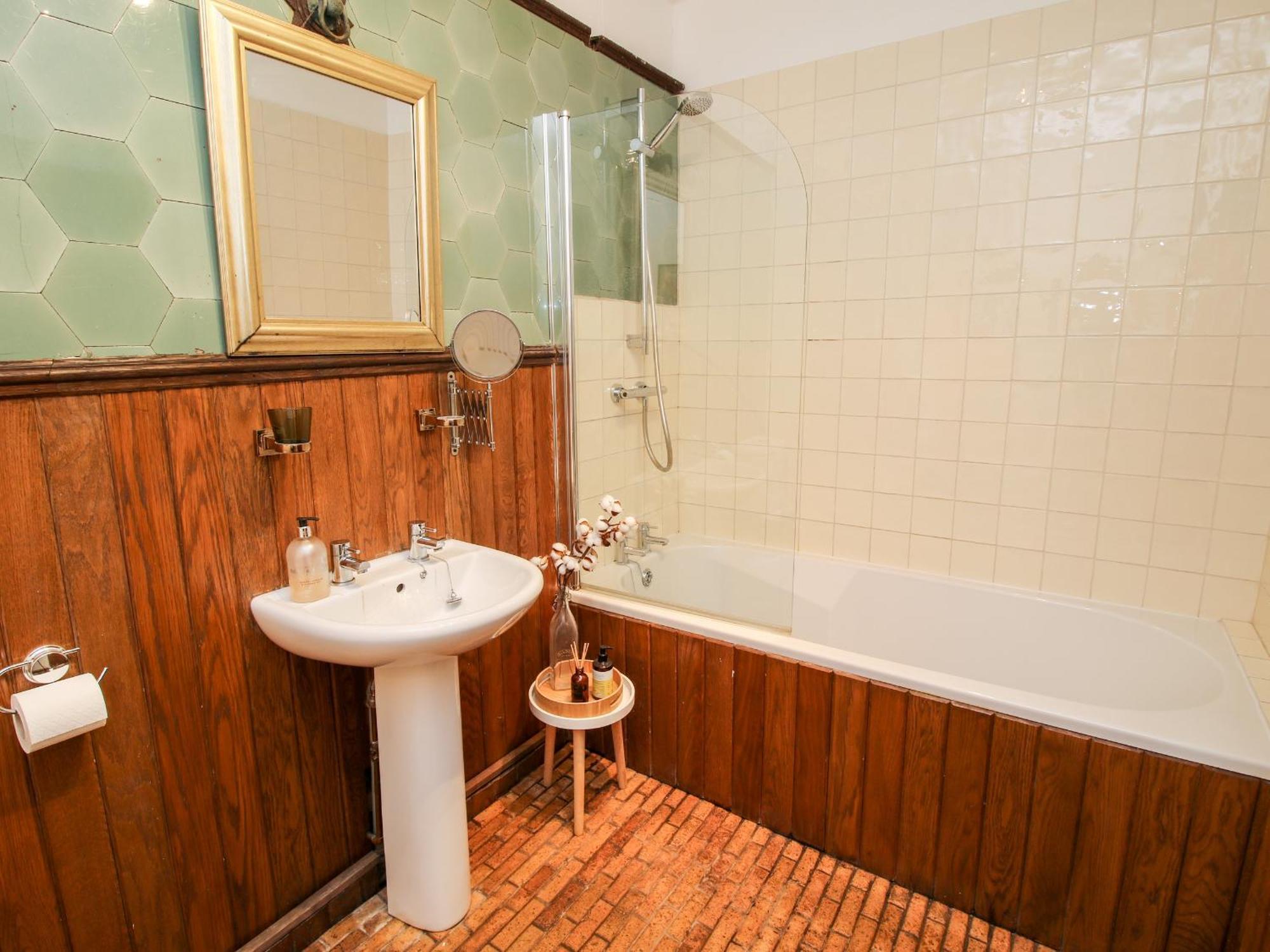 Chetwynd Lodge Stafford Zewnętrze zdjęcie