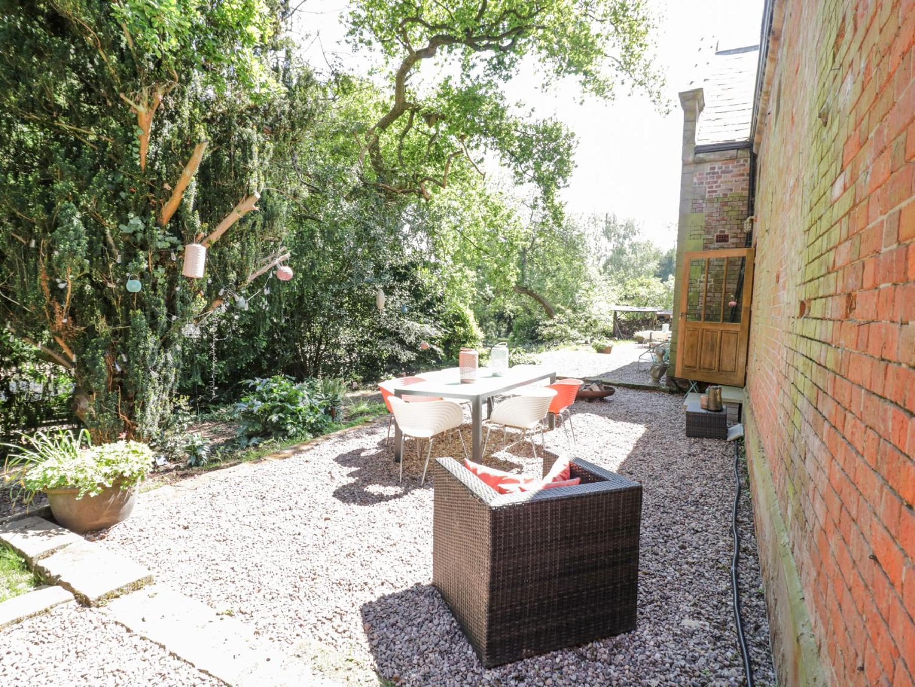 Chetwynd Lodge Stafford Zewnętrze zdjęcie